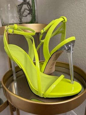 Aminah Zayn Neon Green Strappy Heel Size 5.5 Statement Heels